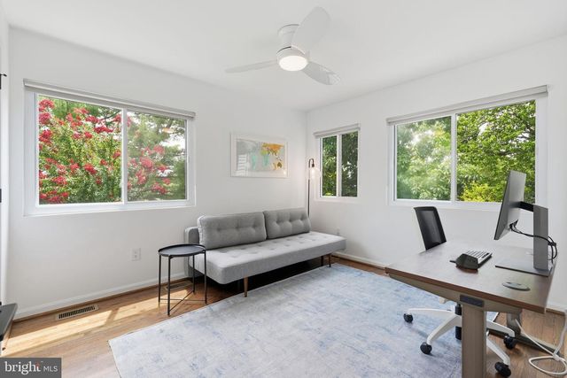 8 CONSTITUTION SQ, Annapolis, MD 21401