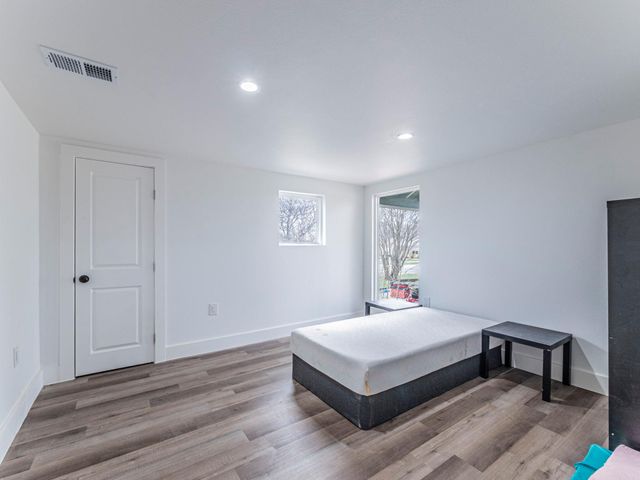 545 W Vaughan ST, Bertram, TX 78605