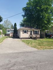 2157 Webber Avenue, Burton, MI 48529