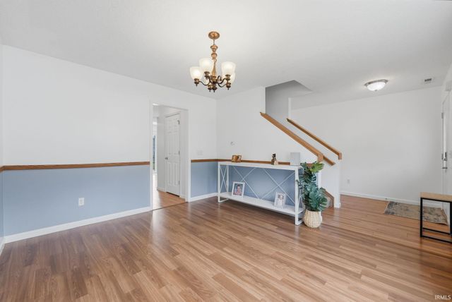 12819 Loch Dhu Lane, Fort Wayne, IN 46814