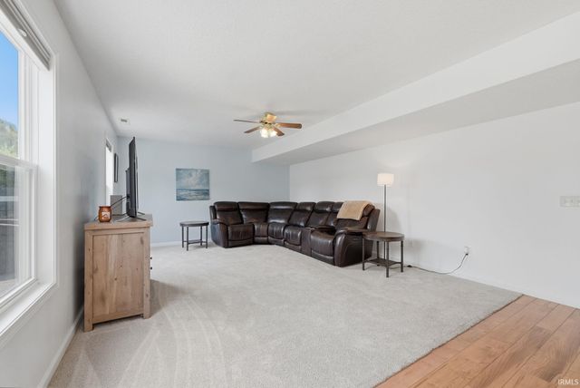 12819 Loch Dhu Lane, Fort Wayne, IN 46814