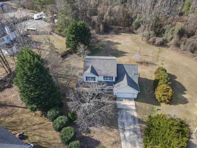 125 Eagleston Lane, Simpsonville, SC 29680