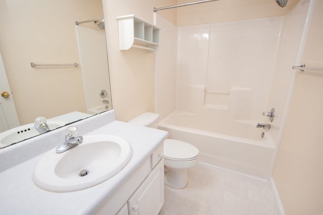 125 Eagleston Lane, Simpsonville, SC 29680