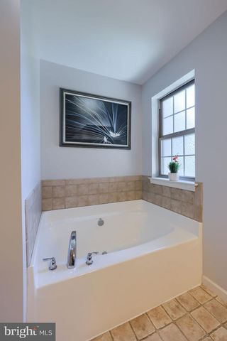 9 REBECCA DR, Denver, PA 17517