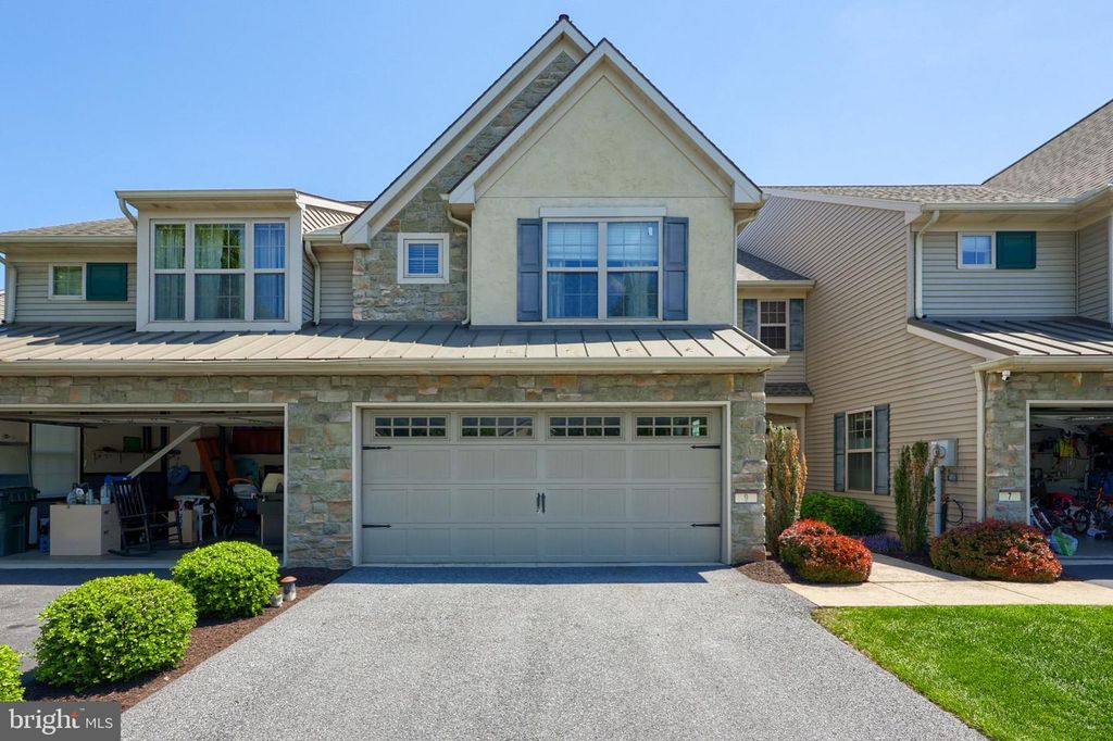9 REBECCA DR, Denver, PA 17517
