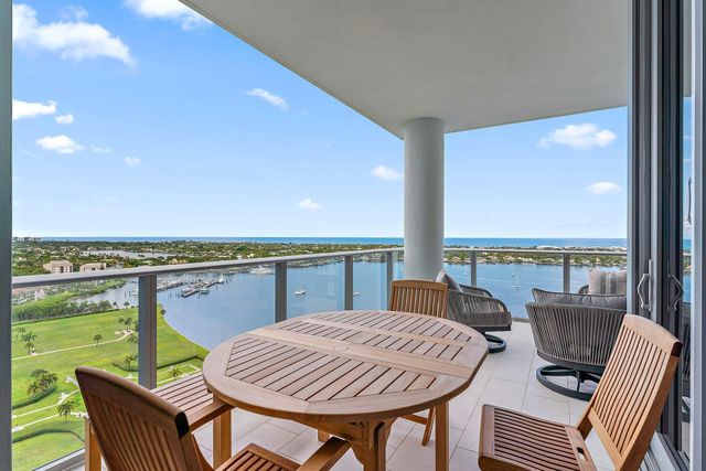 1 Water Club Way 2003, North Palm Beach, FL 33408
