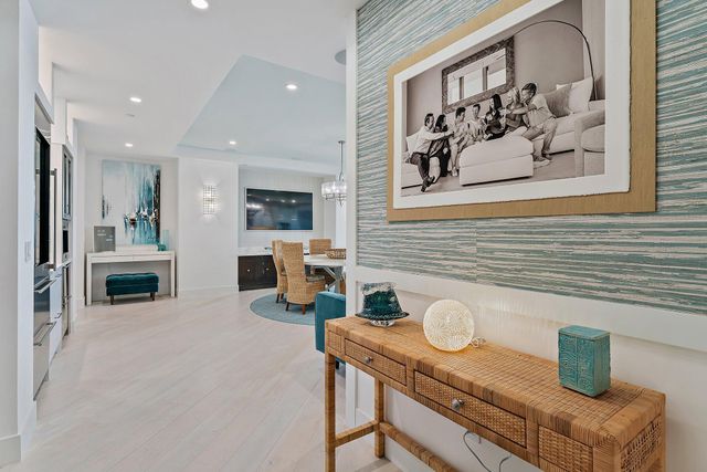 1 Water Club Way 2003, North Palm Beach, FL 33408