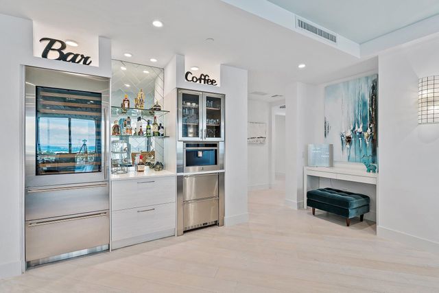 1 Water Club Way 2003, North Palm Beach, FL 33408