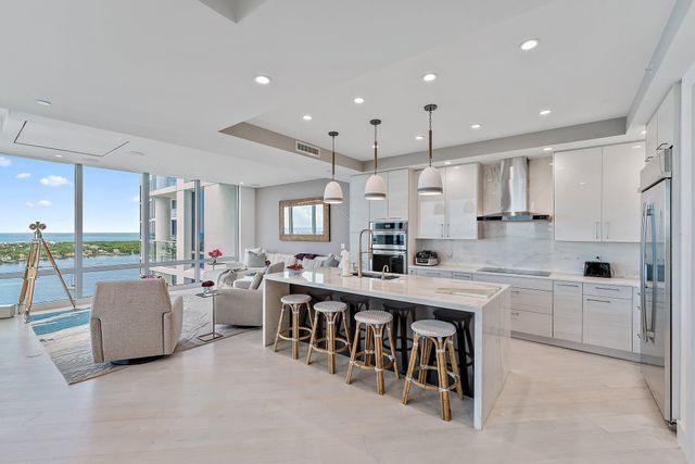 1 Water Club Way 2003, North Palm Beach, FL 33408