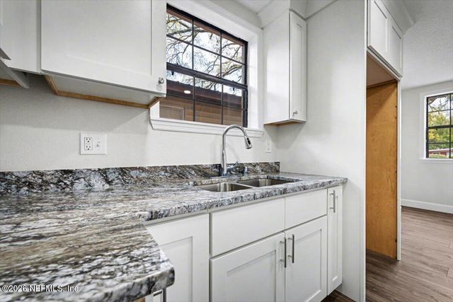 2022 W 13TH ST Street W, Jacksonville, FL 32209