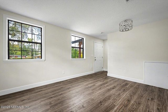 2022 W 13TH ST Street W, Jacksonville, FL 32209