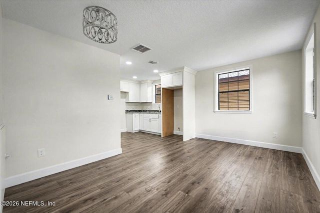 2022 W 13TH ST Street W, Jacksonville, FL 32209