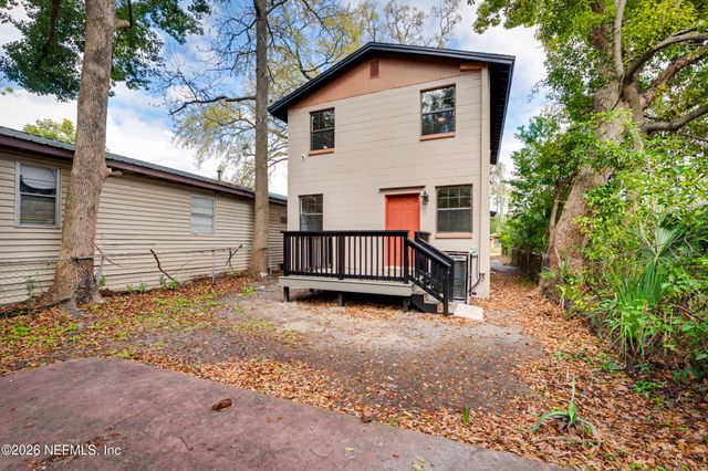 2022 W 13TH ST Street W, Jacksonville, FL 32209