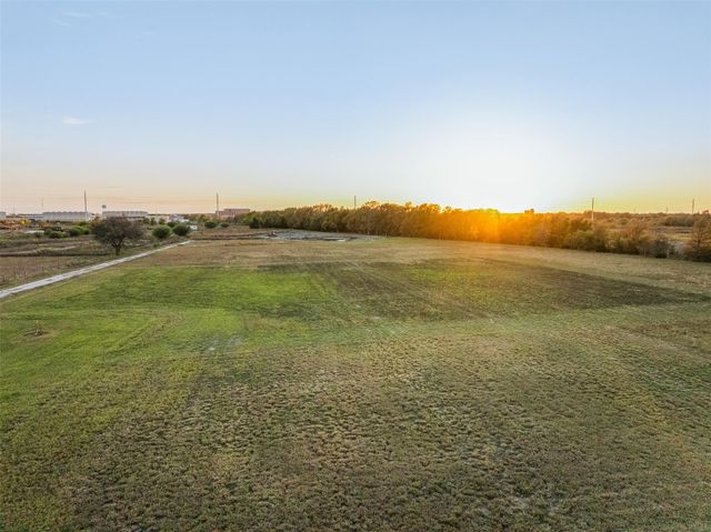 2361 Smetana Road, Bryan, TX 77807
