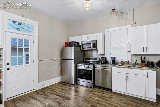 1125 Manitou Avenue, Manitou Springs, CO 80829