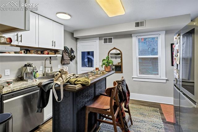 1125 Manitou Avenue, Manitou Springs, CO 80829