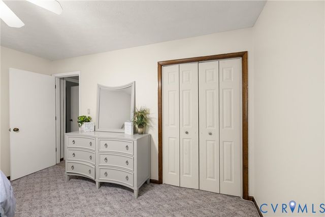 4611 Dunkirk Dr, Chester, VA 23831