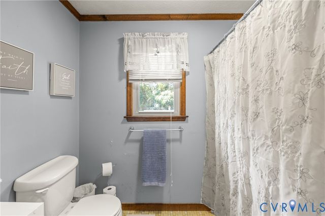 4611 Dunkirk Dr, Chester, VA 23831