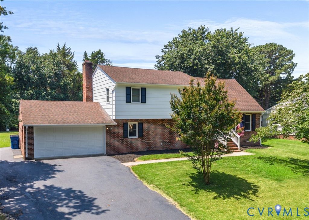 4611 Dunkirk Dr, Chester, VA 23831