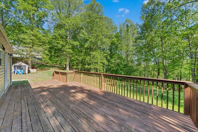2728 Lipscomb RD, Moneta, VA 24121