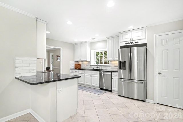 8207 White Horse Lane, Charlotte, NC 28270