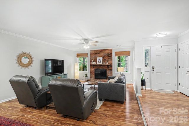 8207 White Horse Lane, Charlotte, NC 28270