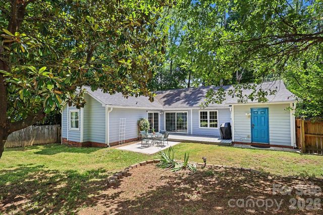 8207 White Horse Lane, Charlotte, NC 28270