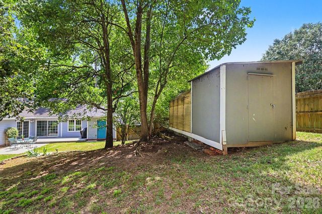 8207 White Horse Lane, Charlotte, NC 28270