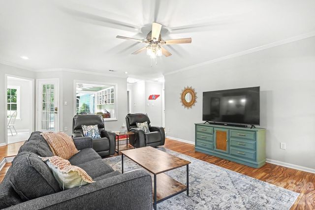 8207 White Horse Lane, Charlotte, NC 28270