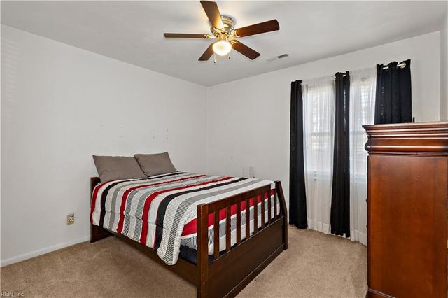 1405 Quiet CT, Portsmouth, VA 23701