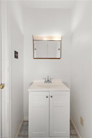 1405 Quiet CT, Portsmouth, VA 23701