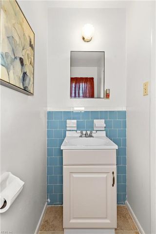 1405 Quiet CT, Portsmouth, VA 23701