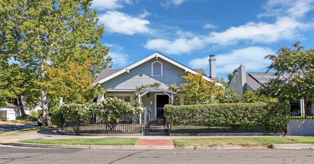 465 N Central Ave, Stockton, CA 95204