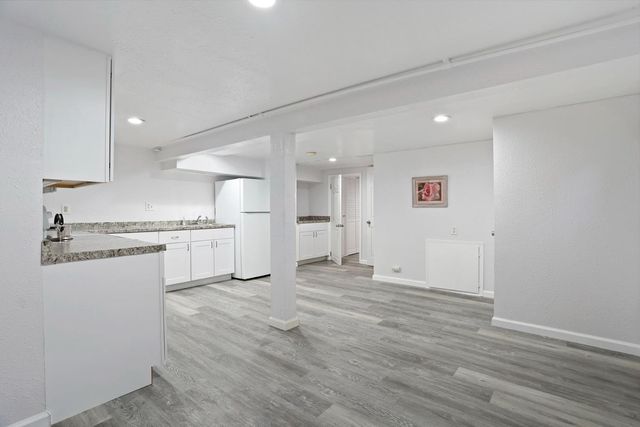 465 N Central Ave, Stockton, CA 95204