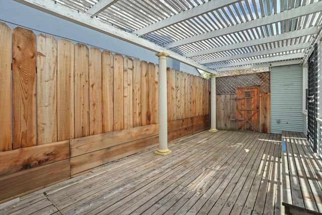 465 N Central Ave, Stockton, CA 95204