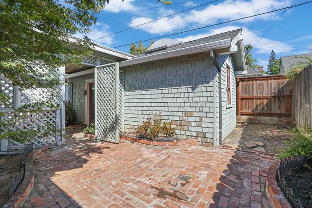 465 N Central Ave, Stockton, CA 95204