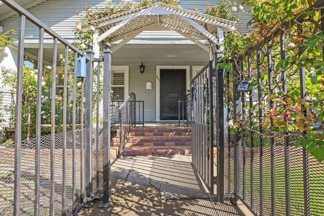 465 N Central Ave, Stockton, CA 95204