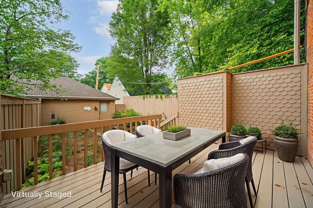 420 W 6th Avenue, Columbus, OH 43201