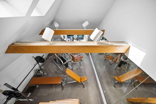 420 W 6th Avenue, Columbus, OH 43201