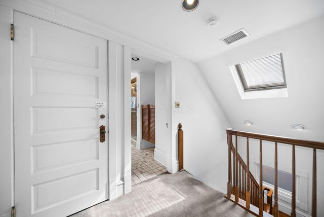 420 W 6th Avenue, Columbus, OH 43201