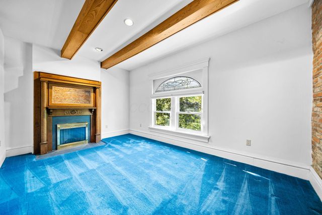 420 W 6th Avenue, Columbus, OH 43201