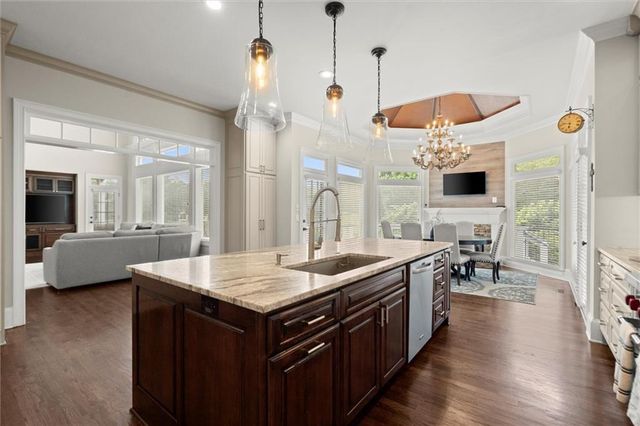 6325 Haddington Lane, Suwanee, GA 30024