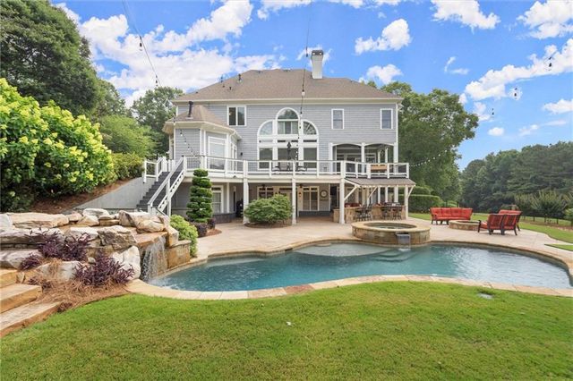 6325 Haddington Lane, Suwanee, GA 30024