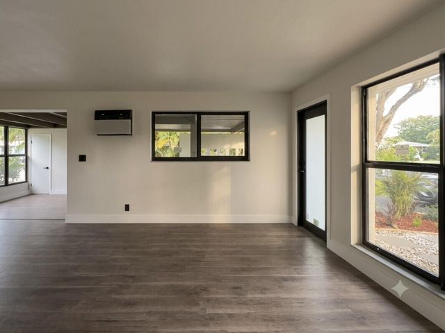 2513 NW 8th Avenue, Fort Lauderdale, FL 33311