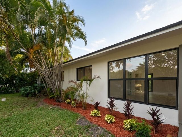 2513 NW 8th Avenue, Fort Lauderdale, FL 33311