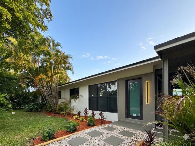 2513 NW 8th Avenue, Fort Lauderdale, FL 33311