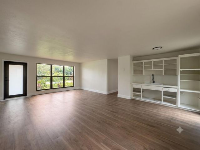 2513 NW 8th Avenue, Fort Lauderdale, FL 33311
