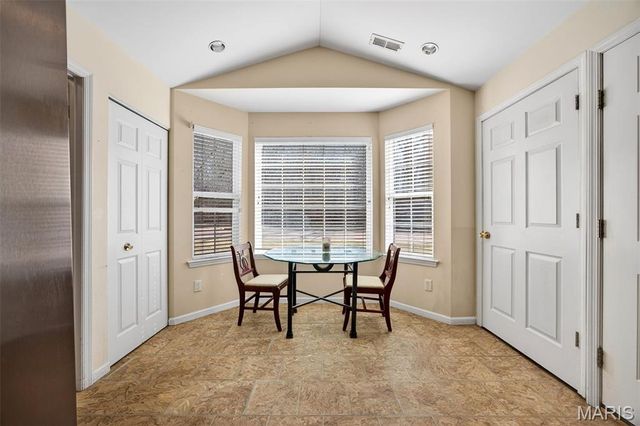 36 Willow Glen Drive, St Peters, MO 63376