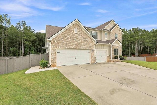 155 Estancia Lane, Fayetteville, GA 30215