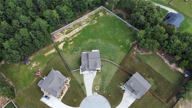 155 Estancia Lane, Fayetteville, GA 30215